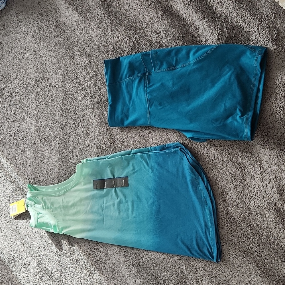 Womens All in Motion green Activewear as a set Sz L